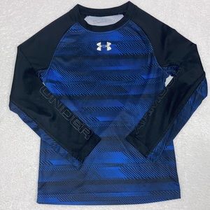 5/$20 Underarmour long sleeve navy blue size 6
